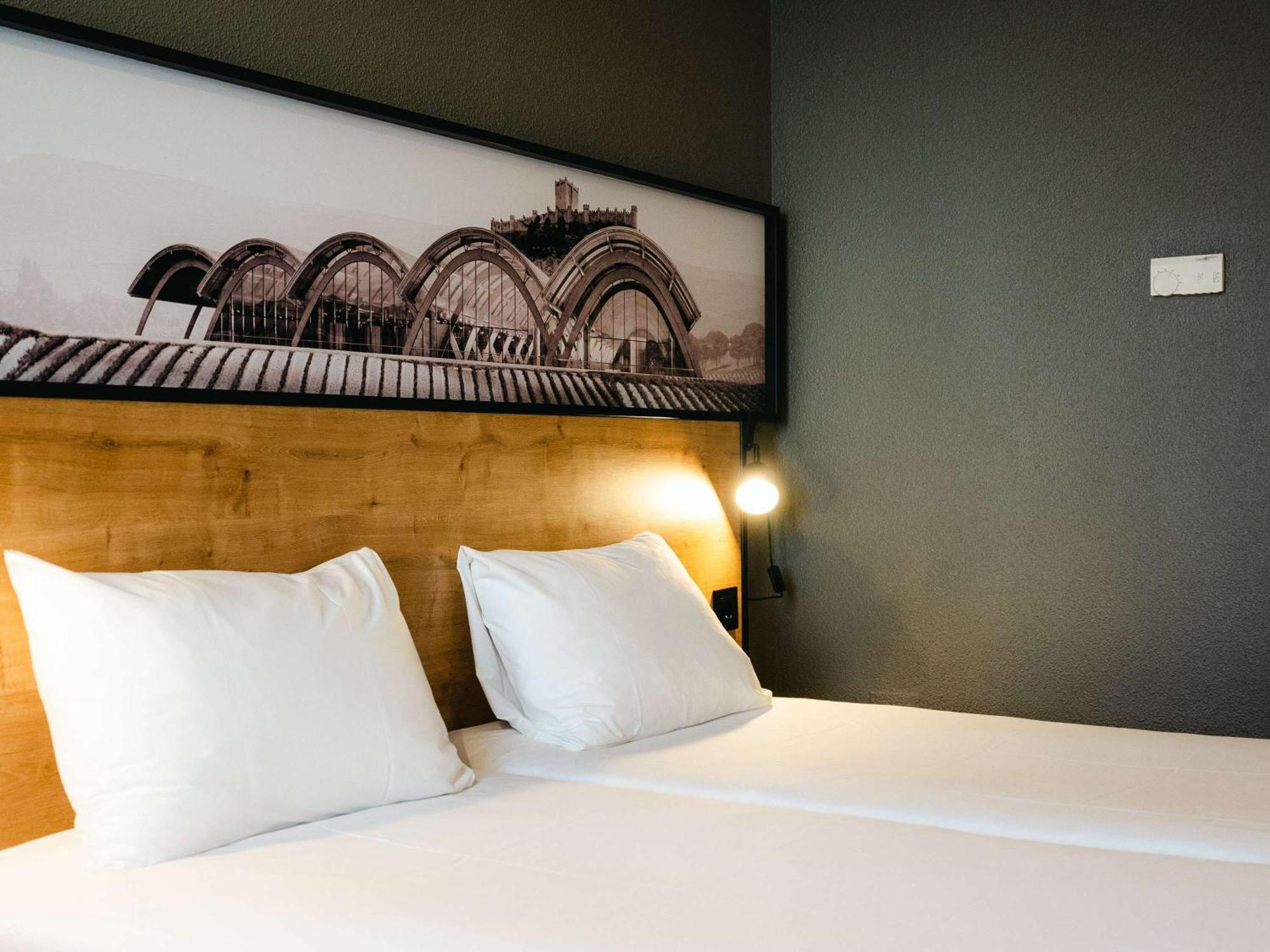 Ibis Valladolid Exterior foto